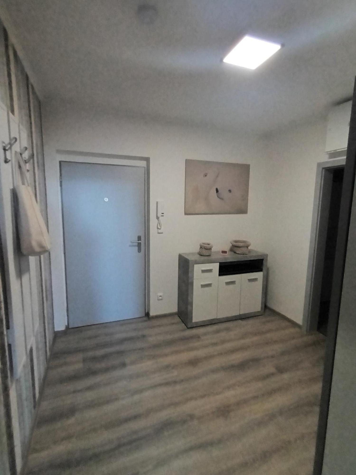 Apartman-Зноймо Екстер'єр фото