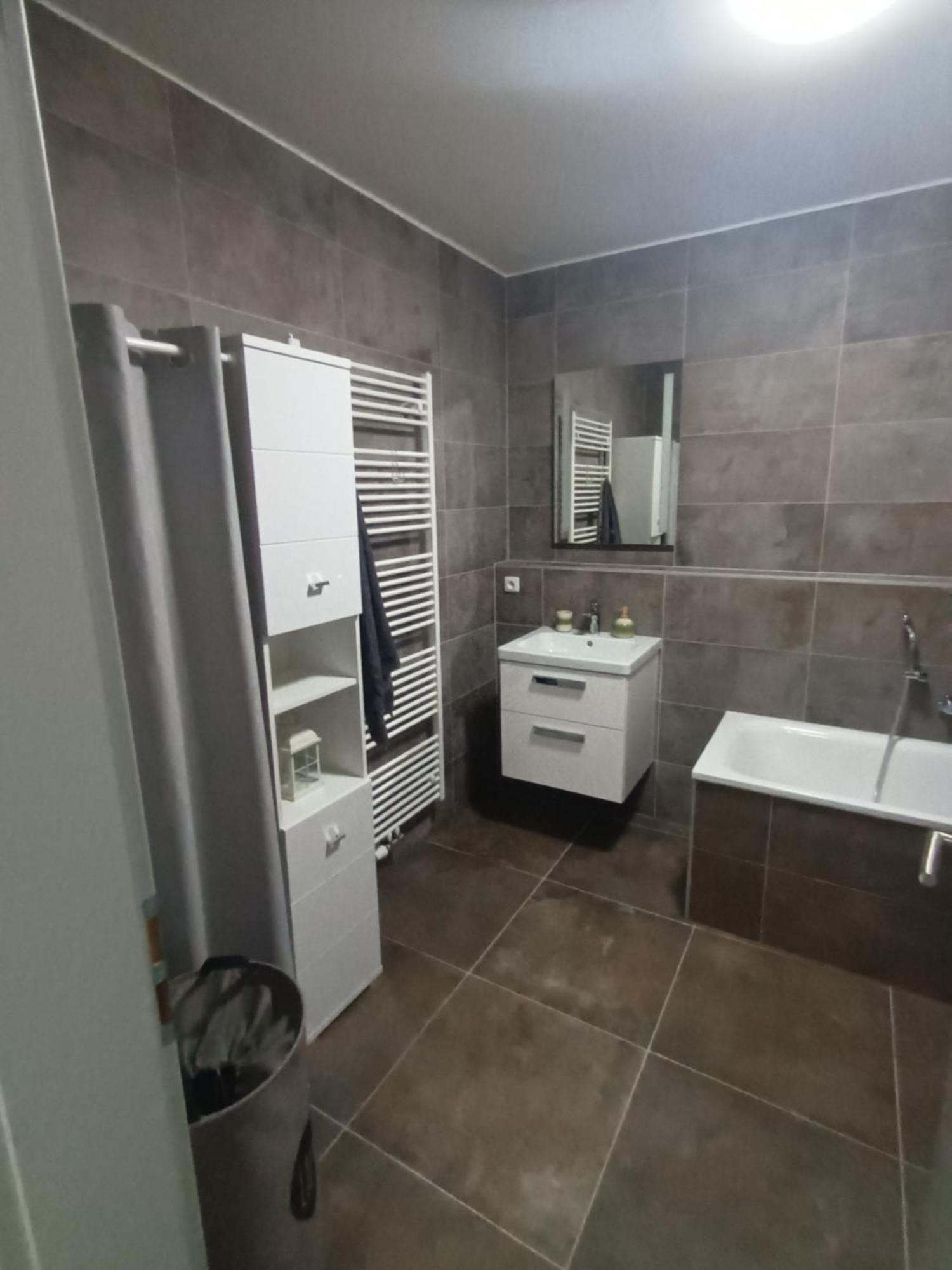 Apartman-Зноймо Екстер'єр фото
