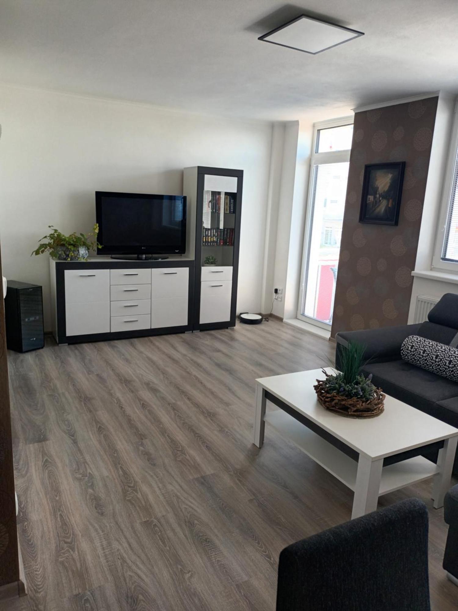 Apartman-Зноймо Екстер'єр фото
